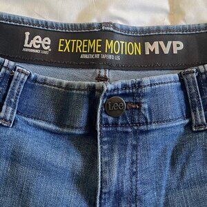 Lee Jeans, Performance Series, Tapered Leg, Athletic Fit, 40 x 30